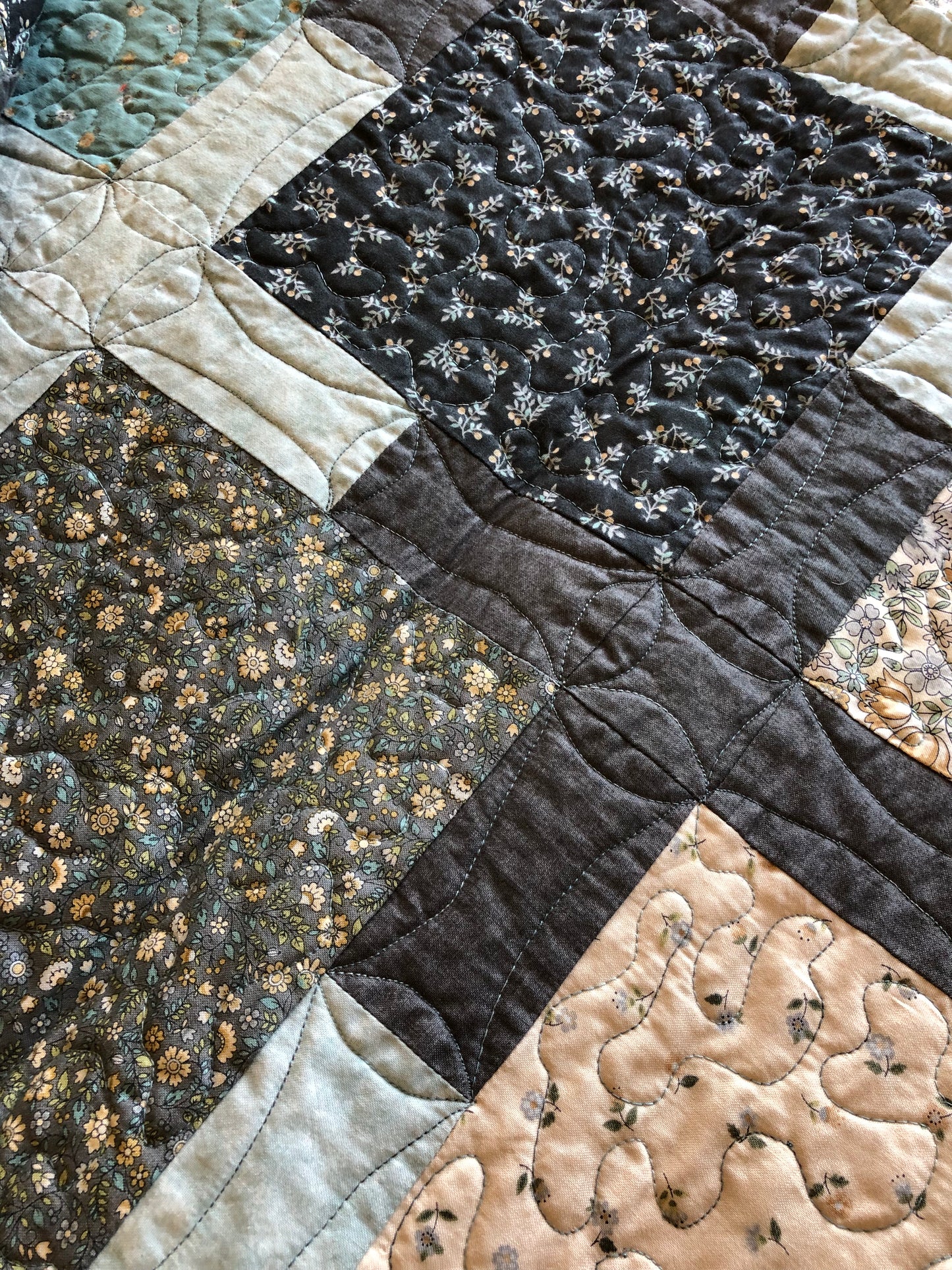 Bloom Lattice Handmade Quilt